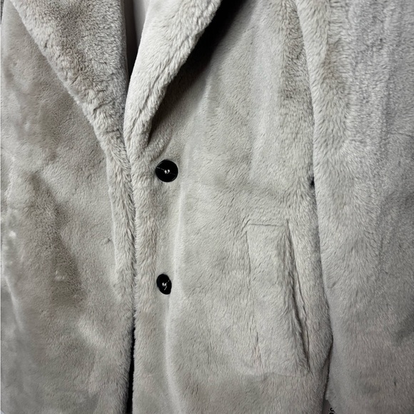 Zara Women's Cream Teddy Jacket - Picture 8 of 9